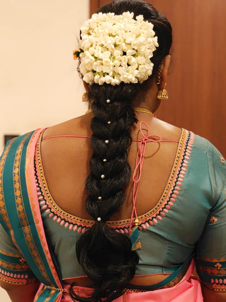 Jayasri Makeovers - Professional hairstyle makeup and hairstyling in Bangalore