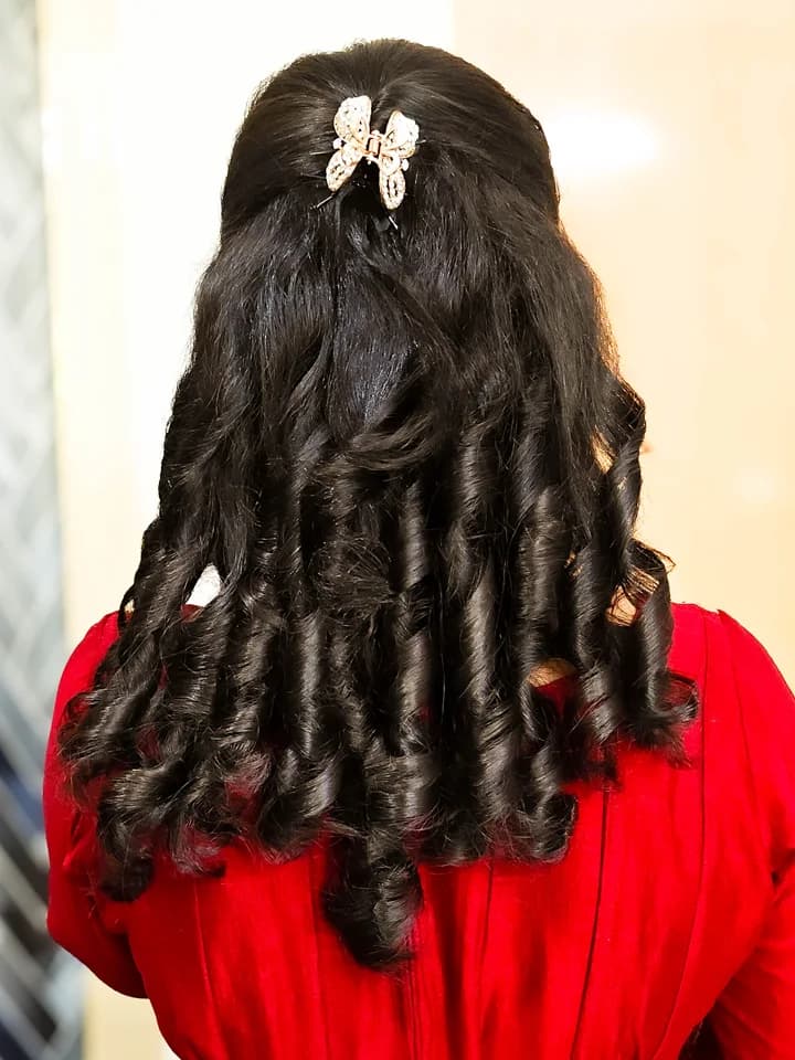 Jayasri Makeovers - Professional hairstyle makeup and hairstyling in Bangalore